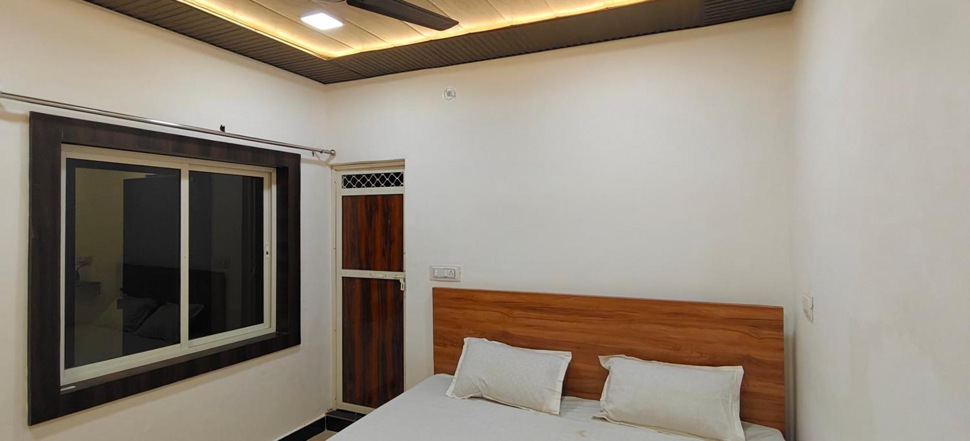 Hotel Mashaal- A Light Lit By Vidhata Jhānsi 외부 사진